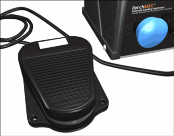 Benchmark label applicator + Automatic label attachment 